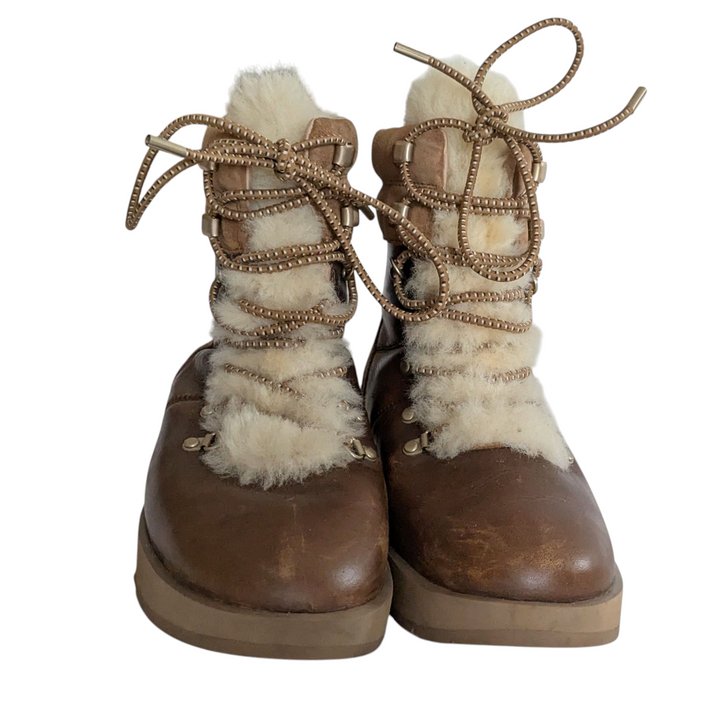UGG Viki Waterproof Boots Size 7.5