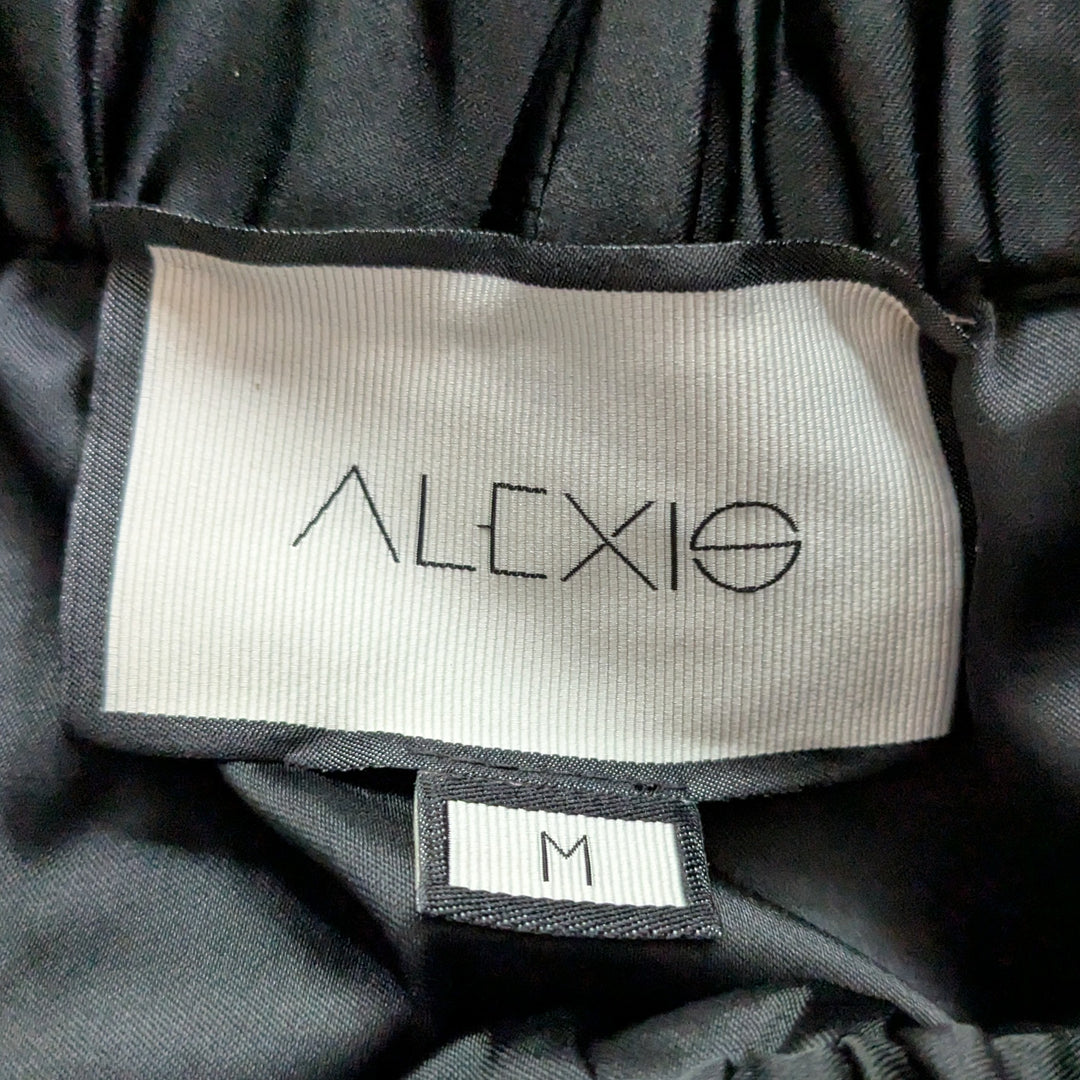 Alexis Raza Ruffled Off the Shoulder Top Size Medium