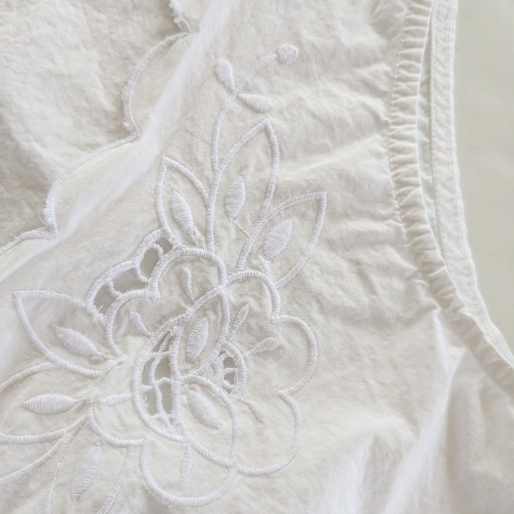 Free Assembly White Crop Top Size 16/18
