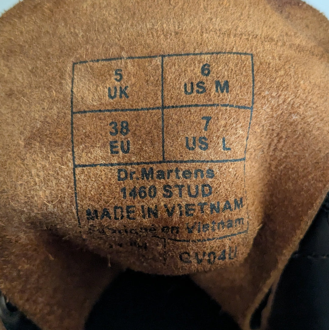Dr Martens 1460 Stud Boots Size 7