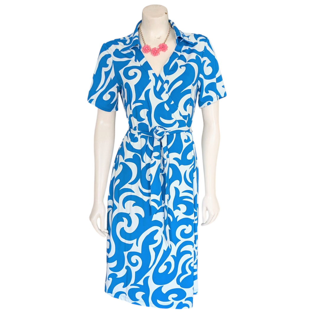 Julie Brown NYC Wrap Dress Size Large – C&J Collections Chicago Julie Brown NYC Wrap Dress Size Large – C&J Collections Chicago