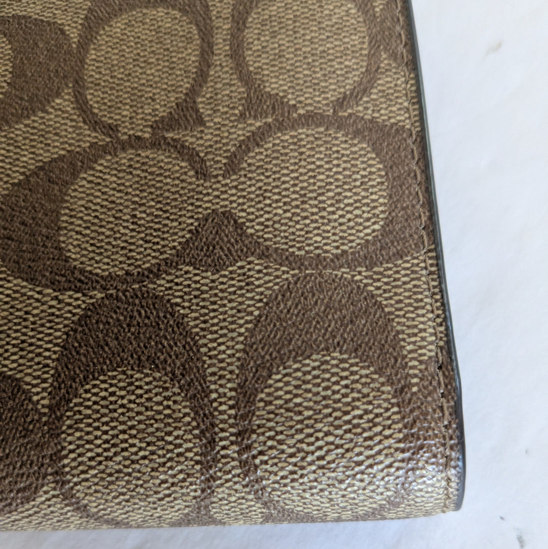 Coach Slim Signature Logo Zippered Wallet