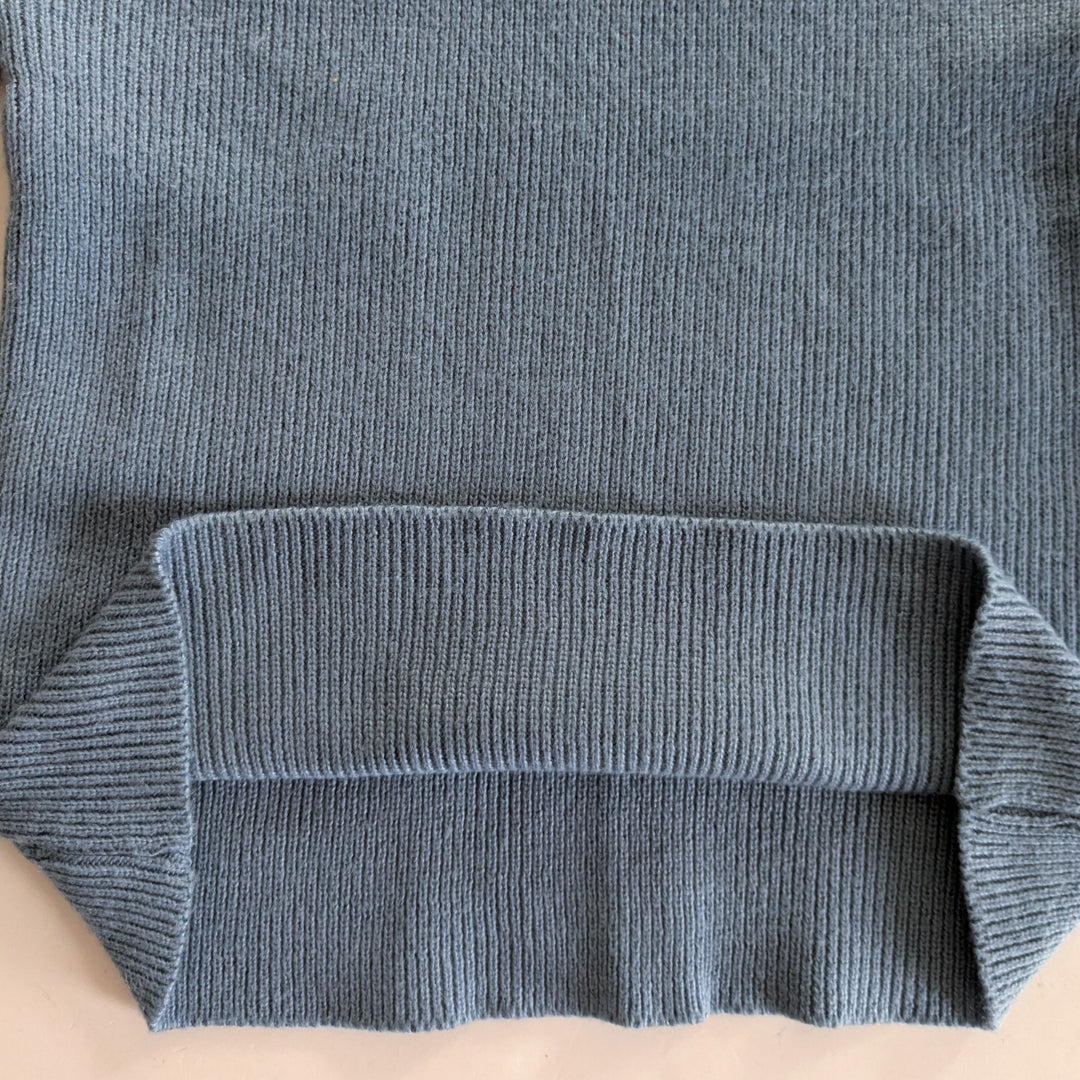 Truth by Republic Blue Sweater Size Small