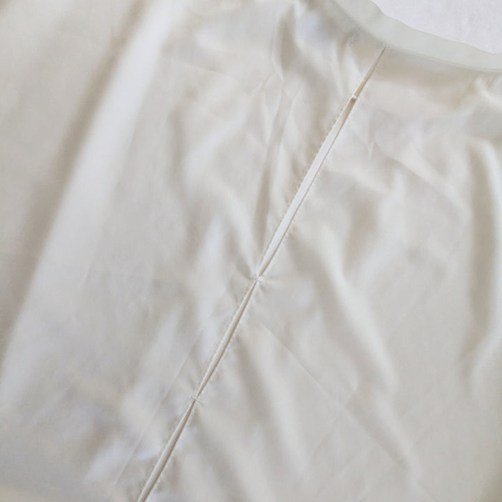 Trouve Cream Blouse Size Medium
