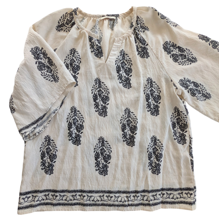 Bebonnie Tunic Top Size Large