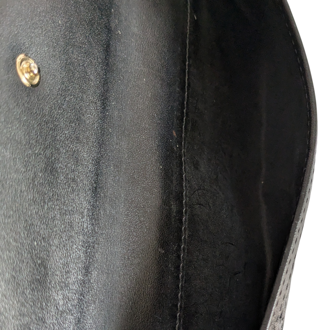 Gucci Logo Embossed Leather Wallet