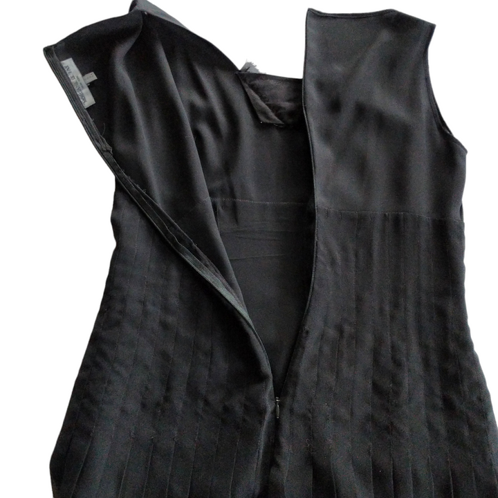 Morgan Le Fay Black Dress Size Small