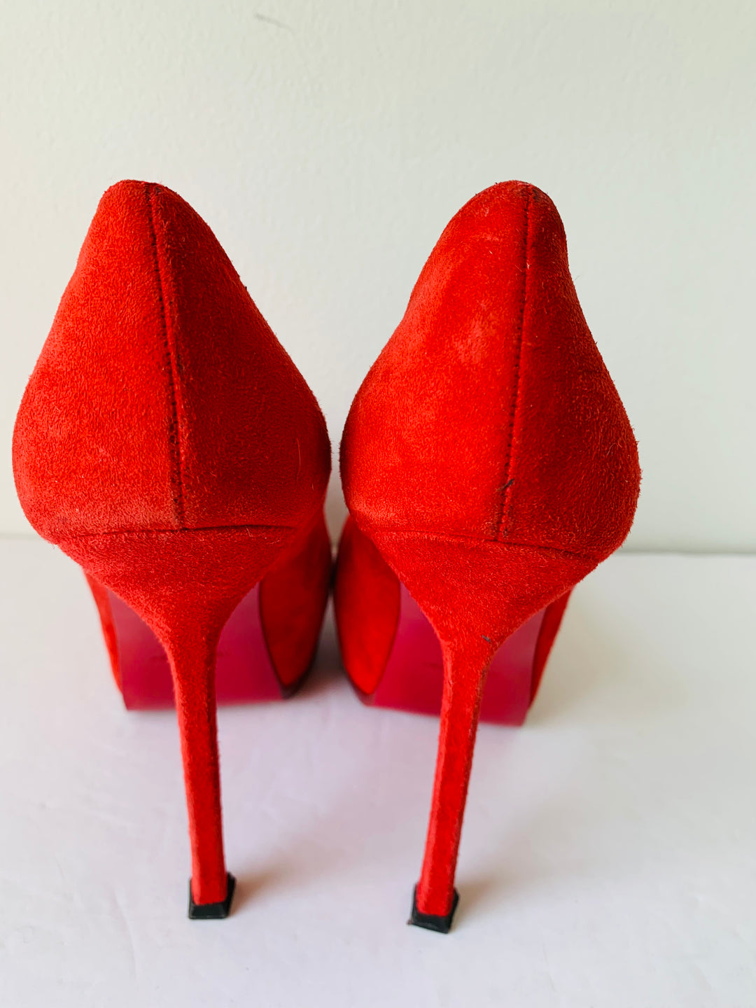 Yves Saint Laurent Tribute Red Suede Platform Pump Size 36