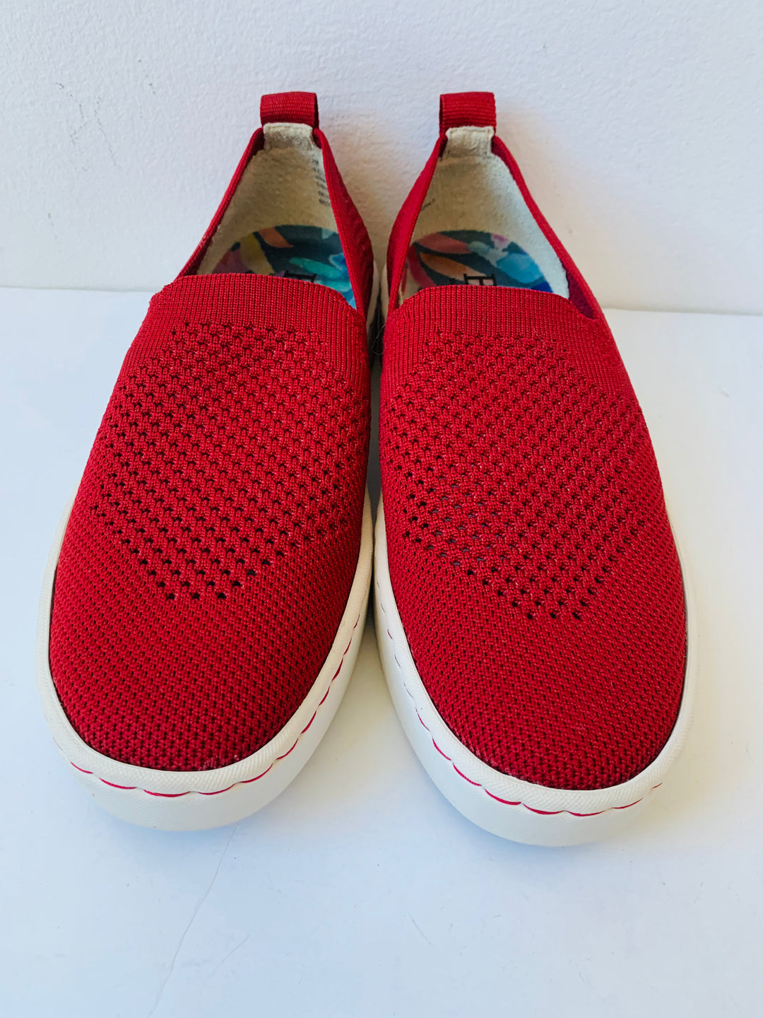 Born Solstice Scarlet Red Knit Slip On Platform Sneaker Size 7