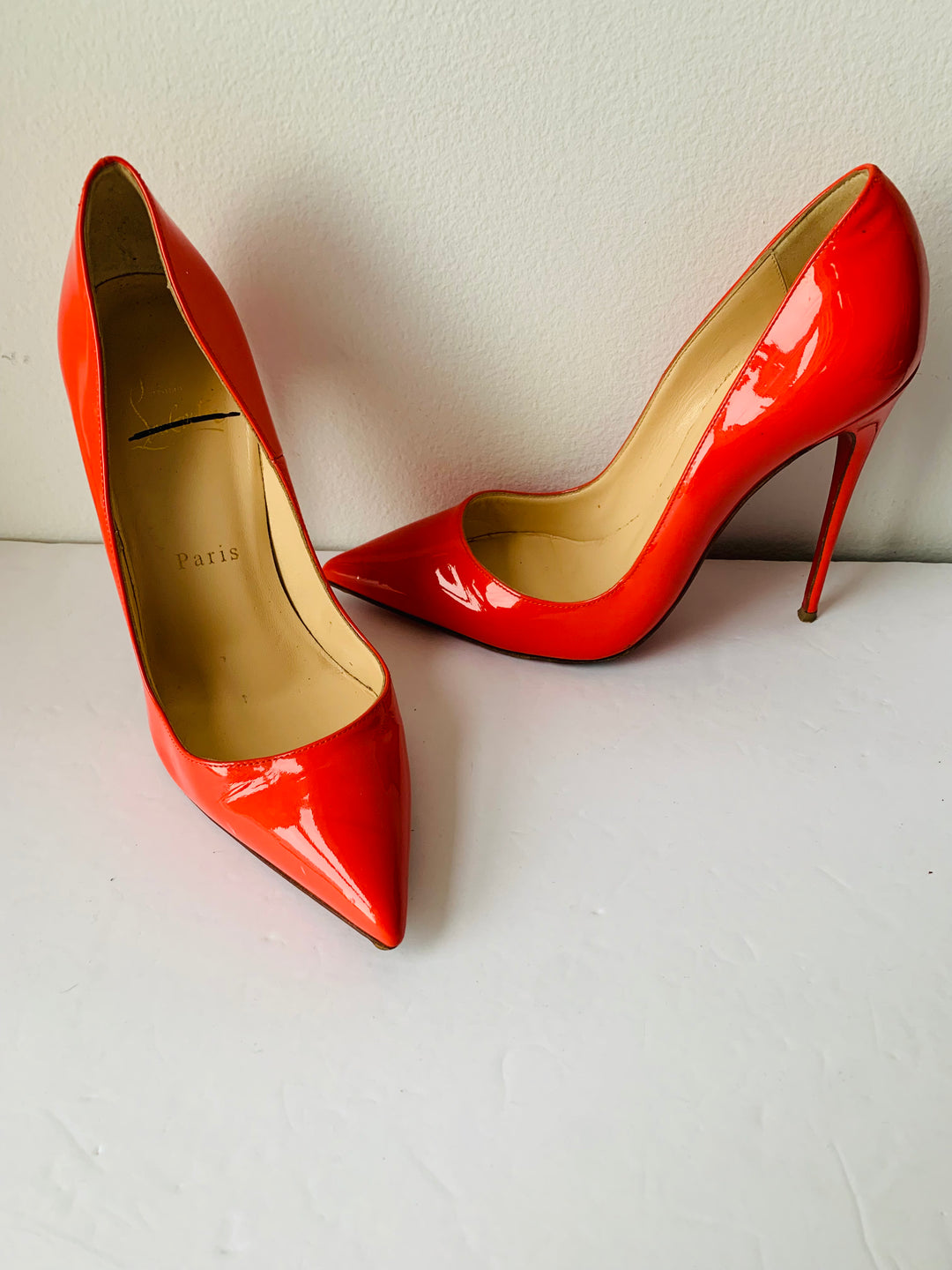 Christian Louboutin Orange Patent Stiletto Leather So Kate Pumps Size 37