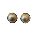 Vintage Faux Mobe Pearl Gold Tone Pierced Earrings