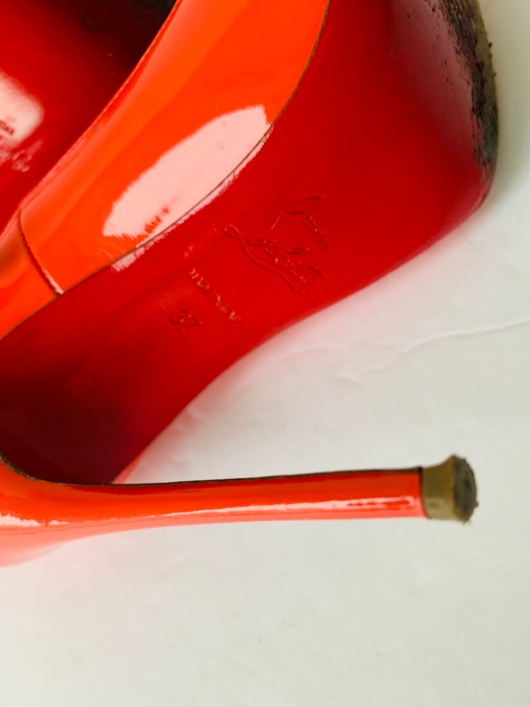 Christian Louboutin Orange Patent Stiletto Leather So Kate Pumps Size 37