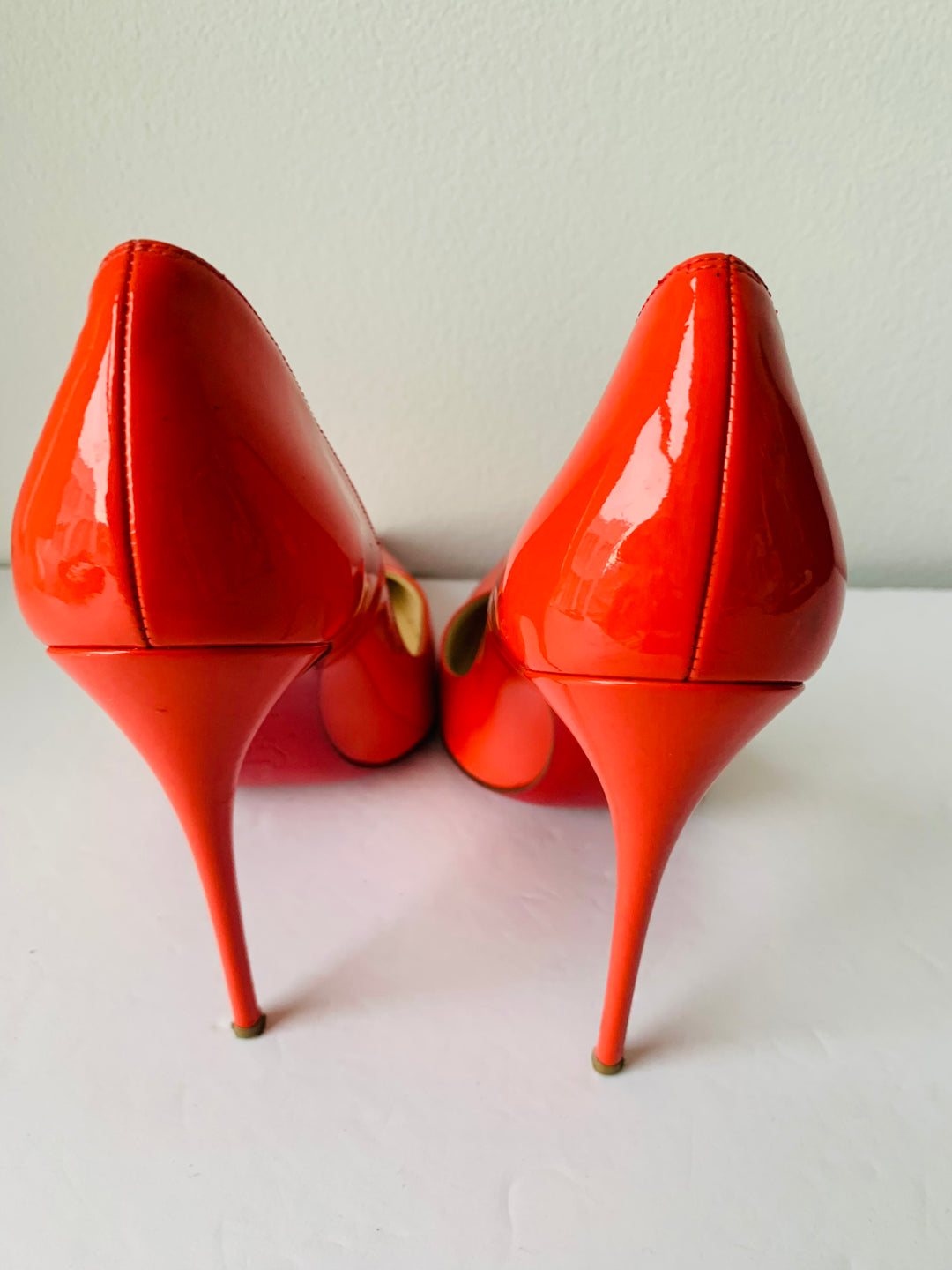 Christian Louboutin Orange Patent Stiletto Leather So Kate Pumps Size 37