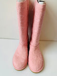 Ugg’s Light Pink Eyelet Lace Boots Size 6/7 New